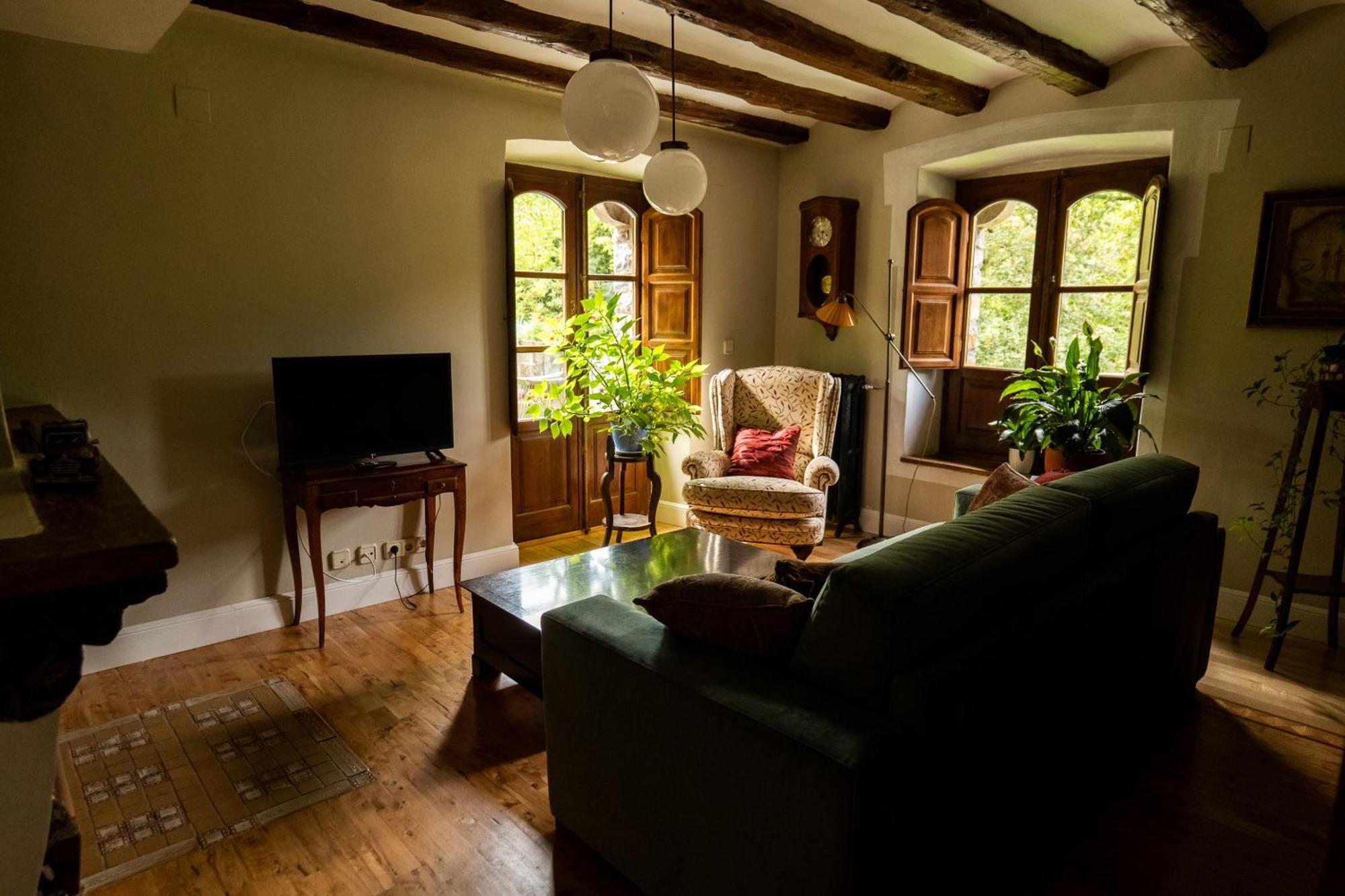 הוילה Sarvisé Casa Maria Berna מראה חיצוני תמונה